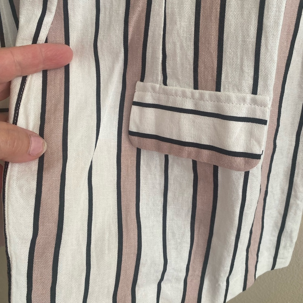 NYC Black and White Striped Blazer - Picture 2 of 4